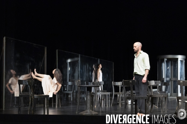 CAF¢ MÜLLER de Pina Bausch