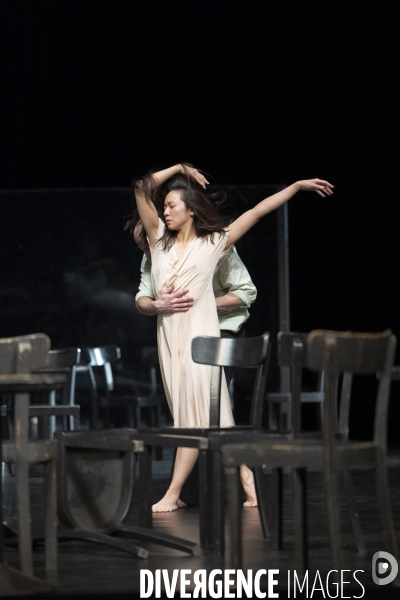 CAF¢ MÜLLER de Pina Bausch