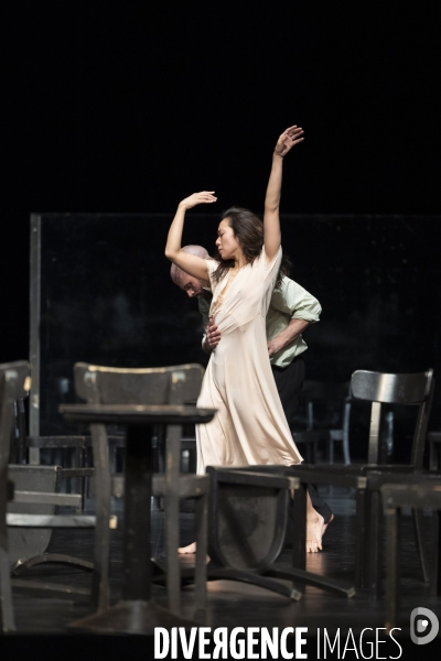 CAF¢ MÜLLER de Pina Bausch