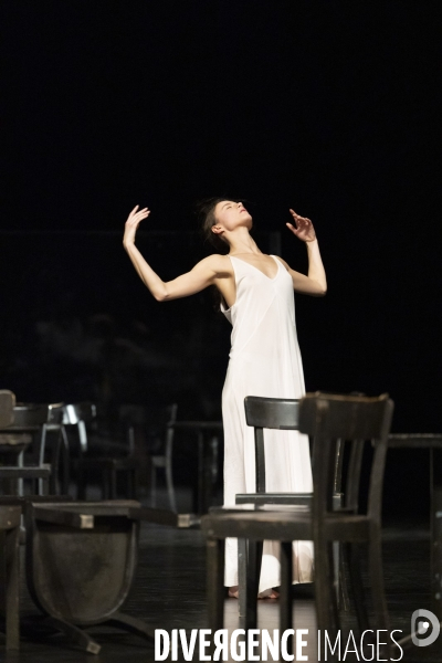 CAF¢ MÜLLER de Pina Bausch