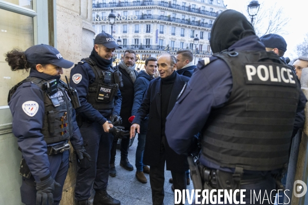 Eric ZEMMOUR devant la  Gare du Nord contre l insécurité dans les transports