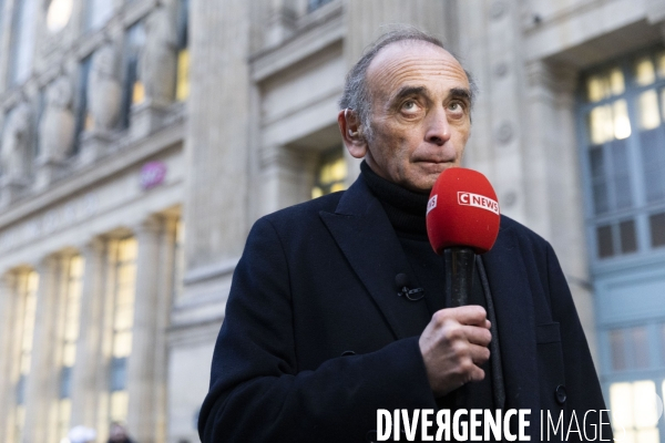 Eric ZEMMOUR devant la  Gare du Nord contre l insécurité dans les transports