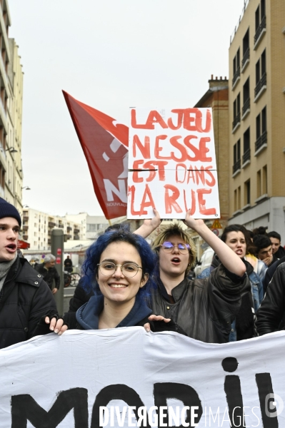 Les jeunes à la manifestation contre la reforme des retraites, paris