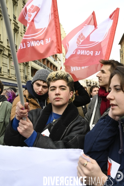 Les jeunes à la manifestation contre la reforme des retraites, paris