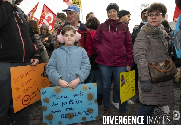 Les jeunes à la manifestation contre la reforme des retraites, paris