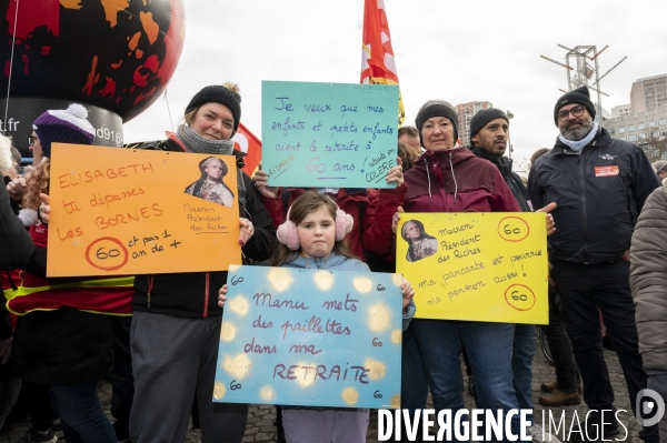 Les jeunes à la manifestation contre la reforme des retraites, paris