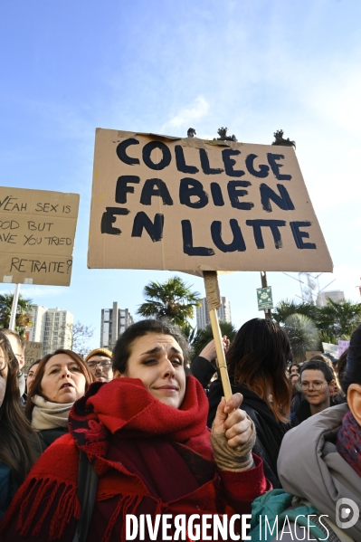 Les jeunes à la manifestation contre la reforme des retraites, paris