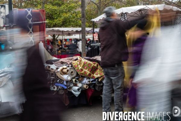 Le marché de Saint-Denis - Illustration