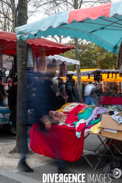 Le marché de Saint-Denis - Illustration