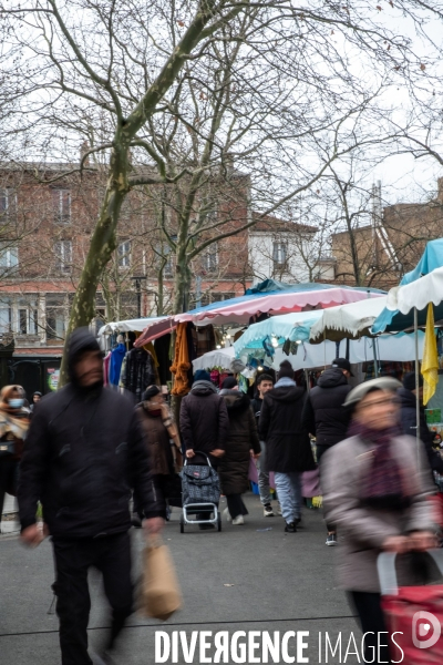 Le marché de Saint-Denis - Illustration