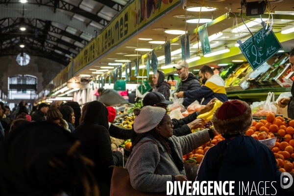 Le marché de Saint-Denis - Illustration