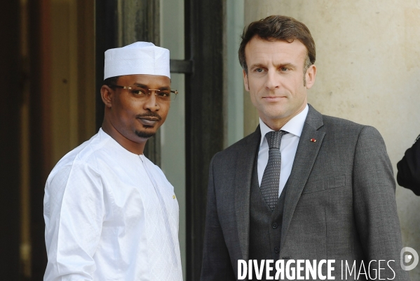 Emmanuel macron reçoit mahamat idriss déby itno