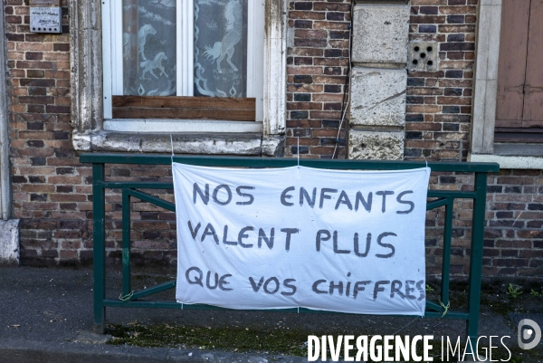 Contre la fermeture de classes dans l Eure