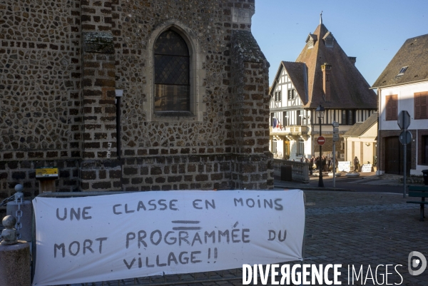 Contre la fermeture de classes dans l Eure