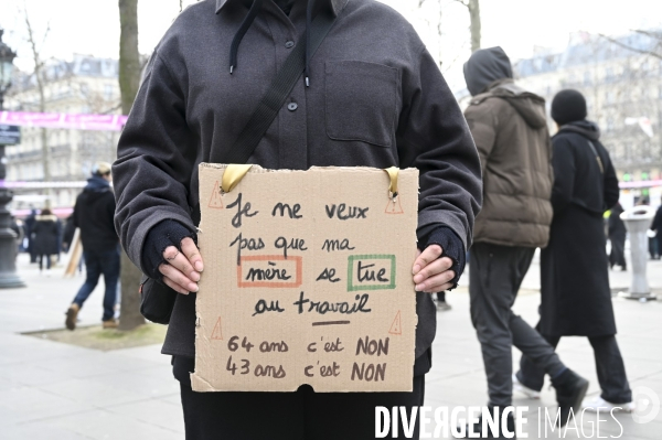 La manifestation contre la reforme des retraites, paris le11/02/2023