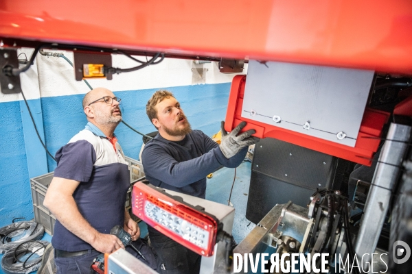 Apprentissage en carrosserie industrielle chez les compagnons du devoir et du tour de france