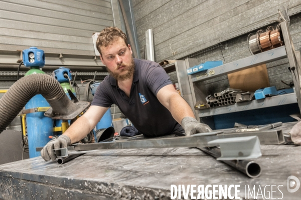 Apprentissage en carrosserie industrielle chez les compagnons du devoir et du tour de france