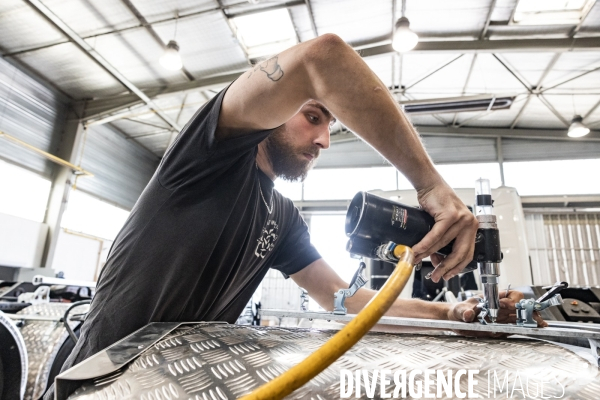 Apprentissage en carrosserie industrielle chez les compagnons du devoir et du tour de france