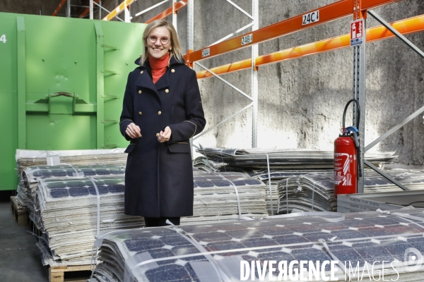 ENVIE 2E est une usine de recyclage de panneaux solaires photovoltaïques