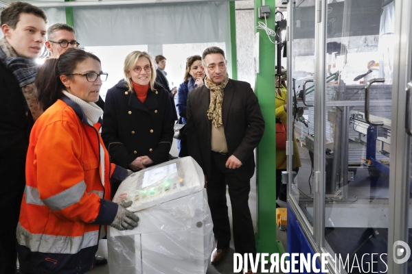 ENVIE 2E est une usine de recyclage de panneaux solaires photovoltaïques
