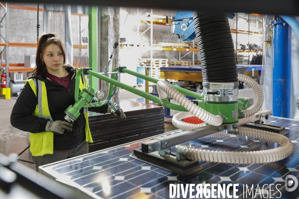 ENVIE 2E est une usine de recyclage de panneaux solaires photovoltaïques