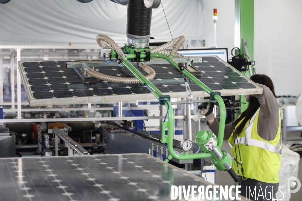 ENVIE 2E est une usine de recyclage de panneaux solaires photovoltaïques