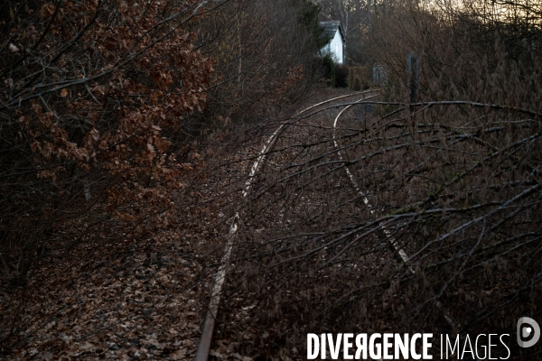 Train. La ligne abandonnée entre Ussel Clermont.