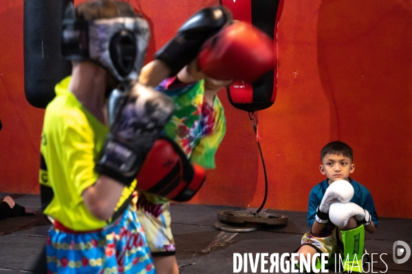 Boxe thaïlandaise. Eyes on Mainstreet