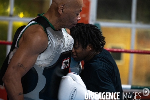 Boxe thaïlandaise. Eyes on Mainstreet