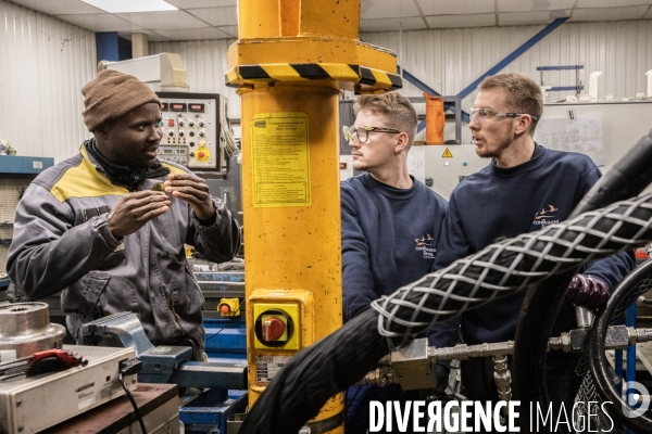 Formation dans l entreprise de mecanique sogema
