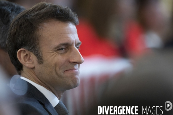 Portraits d Emmanuel MACRON