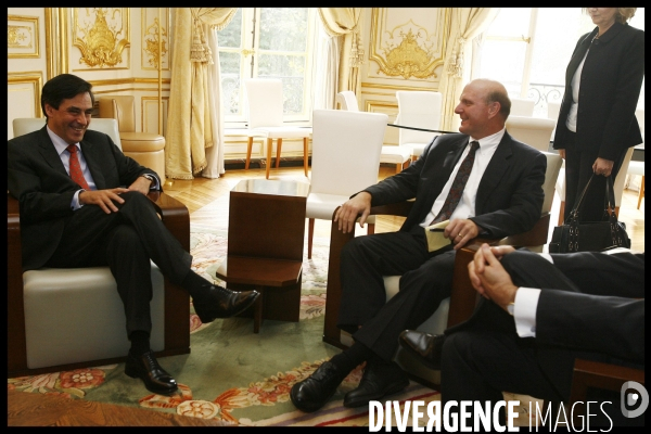 Steve ballmer, pdg de microsoft recu a matignon par francois fillon