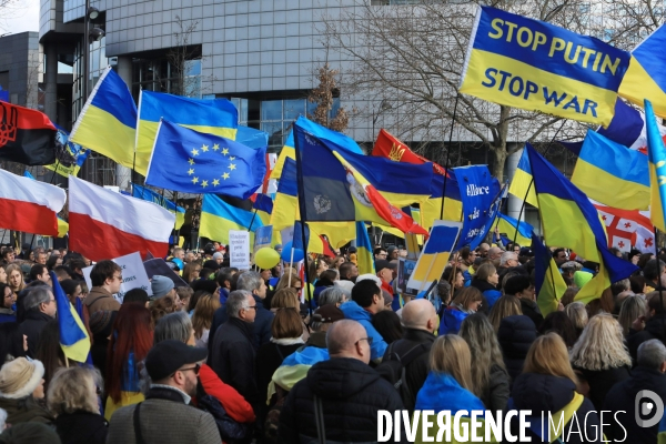 Rassemblement de soutien à l Ukraine