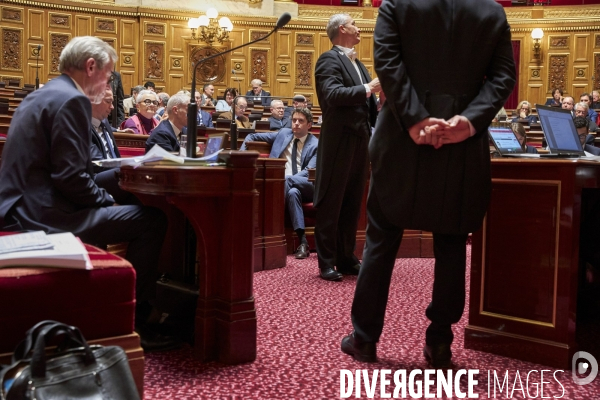 Sénat premier jour reforme des retraites