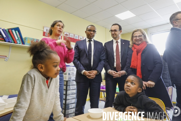 Pap NDIAYE, le Ministre de l éducation Nationale et de la Jeunesse en visite dans l académie de Bordeaux.