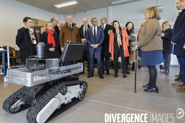 Pap NDIAYE, le Ministre de l éducation Nationale et de la Jeunesse en visite dans l académie de Bordeaux.