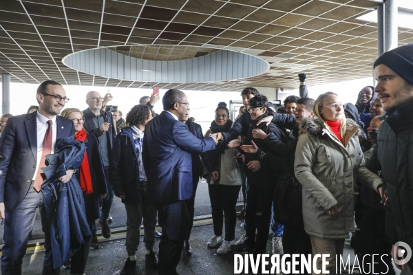 Pap NDIAYE, le Ministre de l éducation Nationale et de la Jeunesse en visite dans l académie de Bordeaux.