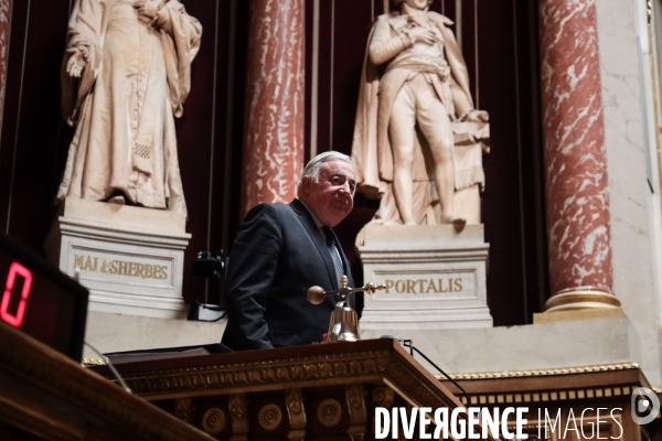 Une journee au senat