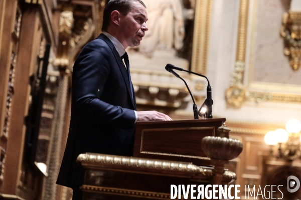 Une journee au senat