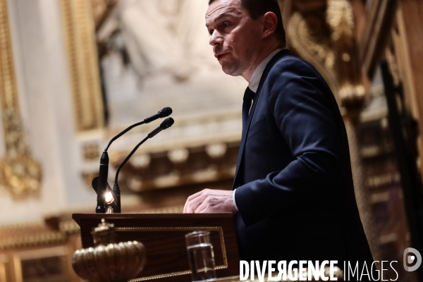 Une journee au senat