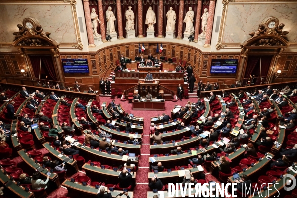 Une journee au senat