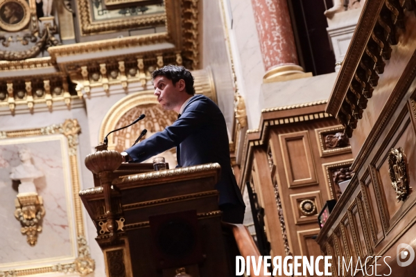 Une journee au senat