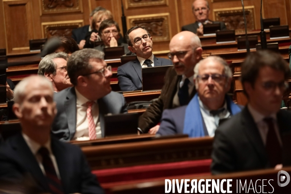 Une journee au senat