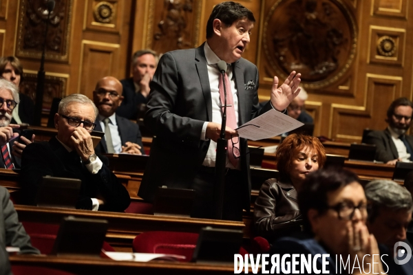 Une journee au senat
