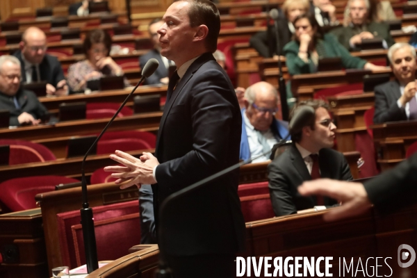 Une journee au senat