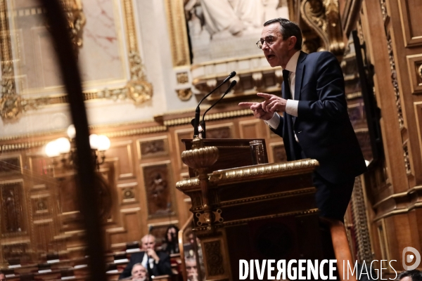 Une journee au senat