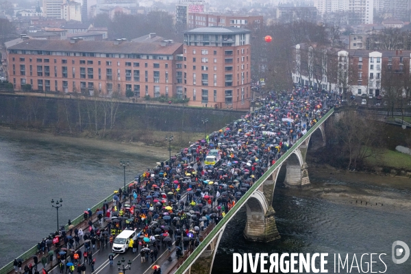 Toulouse : grande manifestation contre la reforme de la retraite