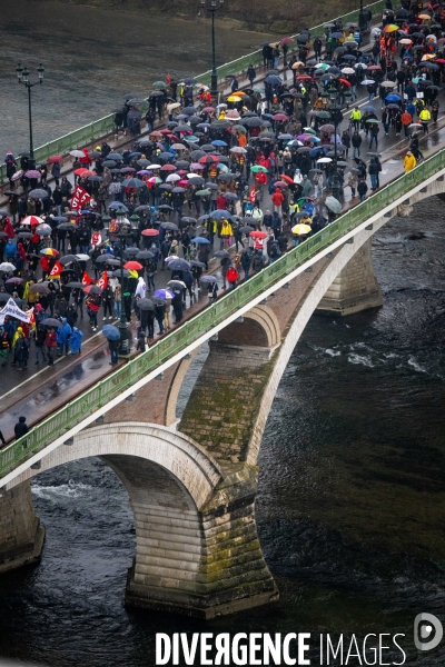 Toulouse : grande manifestation contre la reforme de la retraite