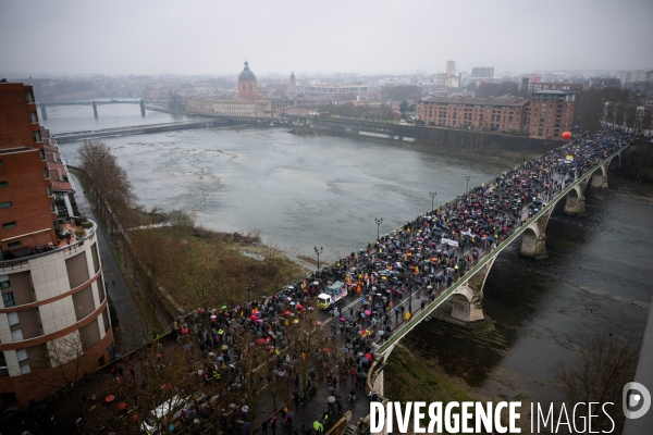 Toulouse : grande manifestation contre la reforme de la retraite