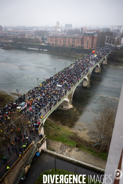 Toulouse : grande manifestation contre la reforme de la retraite